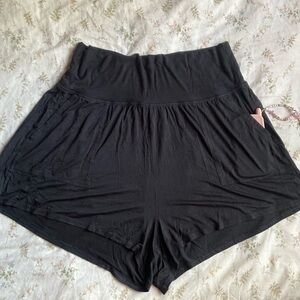 Aerie black lounge shorts with side pockets size XXL great condition never worn